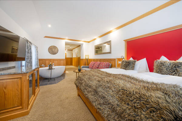 RUSTIKAL SUITE